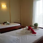 Orama 尼坡帝